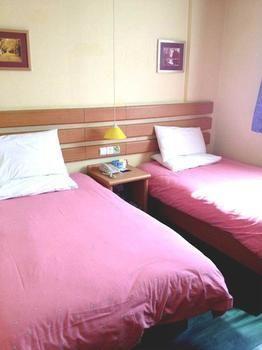 Home Inn Linzi Bus Station Qingzhou Екстер'єр фото